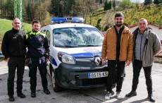 El vehículo eléctrico de la Policía Municipal, para Urola Garaiko Lanbide Eskola