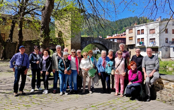 Los participantes del programa Mintzalagunak de excursión por Bizkaia