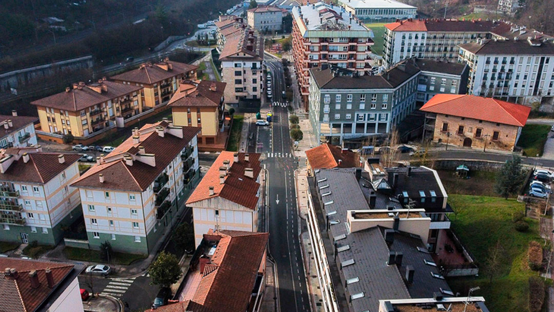 Aizkorri kaleko obrek gaueko ur-mozketak eta zirkulazio aldaketak eragingo dituzte aste honetan