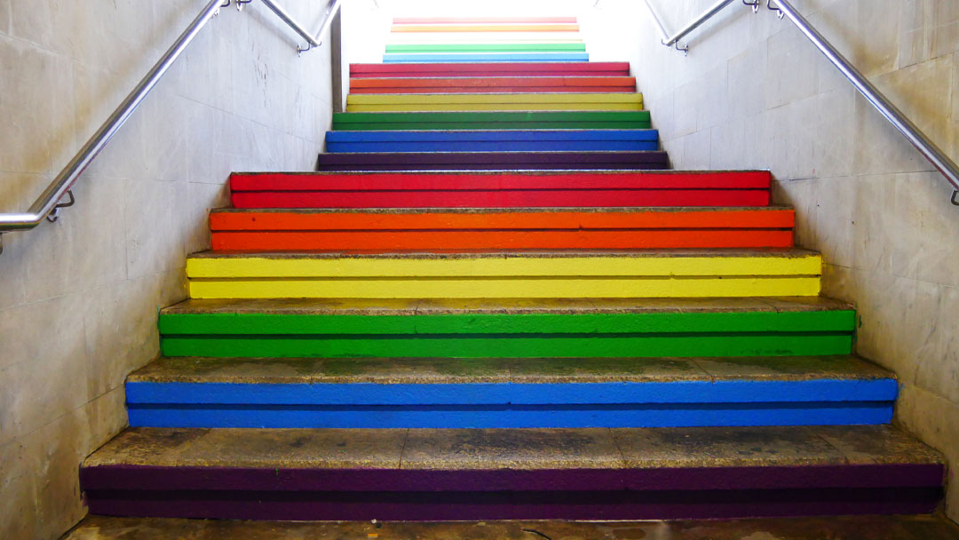 ¡Legazpi orgulloso! El ayuntamiento se iluminará con los colores del arcoíris en el Día del Orgullo LGTBIQ+