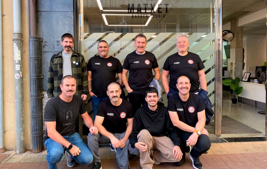 Bigotes solidarios. Movember Urola Garaia vuelve a colaborar con Ilinti y Garagune