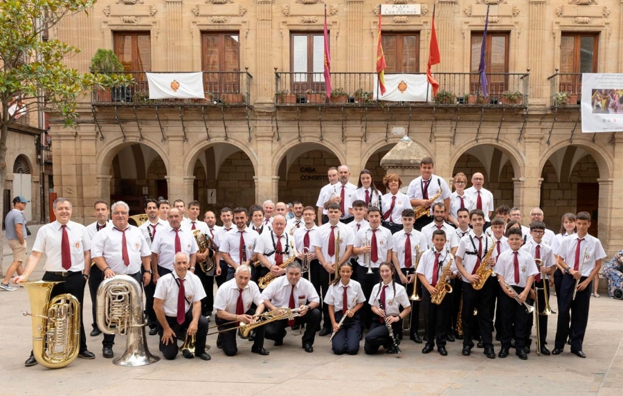 Azaroan Musika. Banda Municipal de Viana, 9 de noviembre a las 12:30 horas en Latxartegi Aretoa