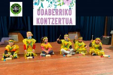 El lunes, concierto de primavera de Doinua musika eskola en Latxartegi