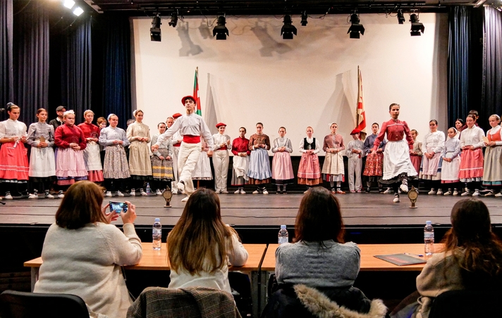 El 13 de enero se celebró en Latxartegi la primera sesión del VI. Campeonato de de Aurresku Gipuzkoano de jóvenes
