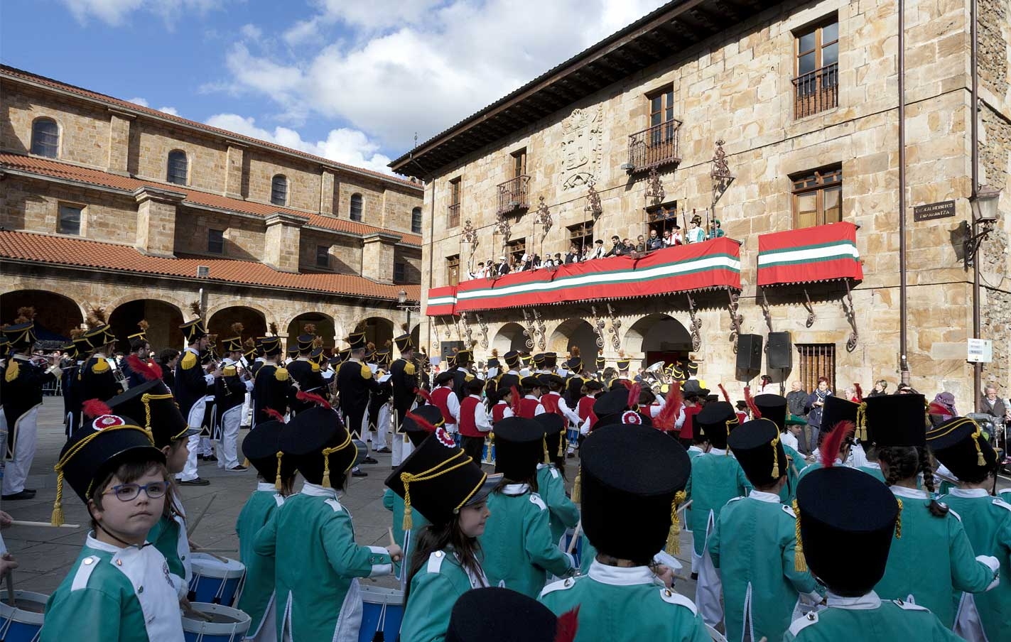 Se han fijado los días para los ensayos de la tamborradas de fiestas.