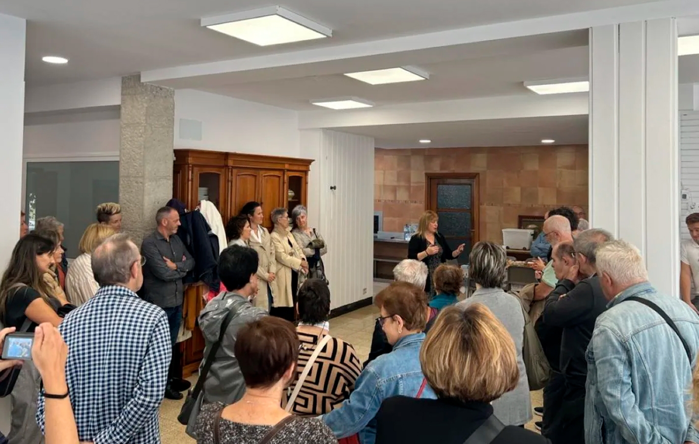 Inauguración oficial del servicio de atención diurna en Ezkurrenea