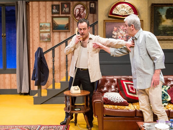 Vuelve la programación teatral a Latxartegi Aretoa con “Erdibana”