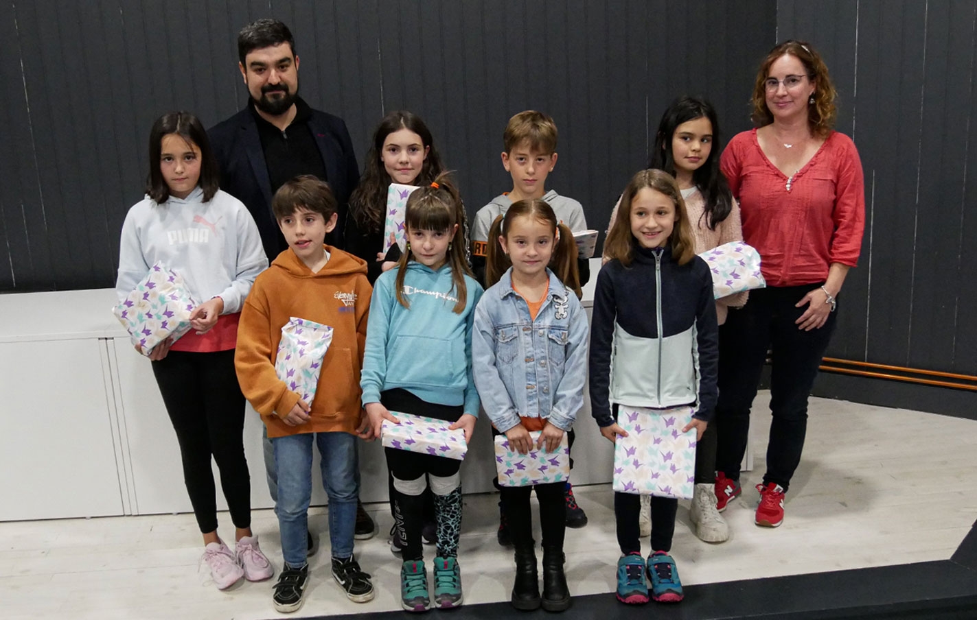 Entrega de premios y exposición del concurso local de Dibujo el 19 de mayo