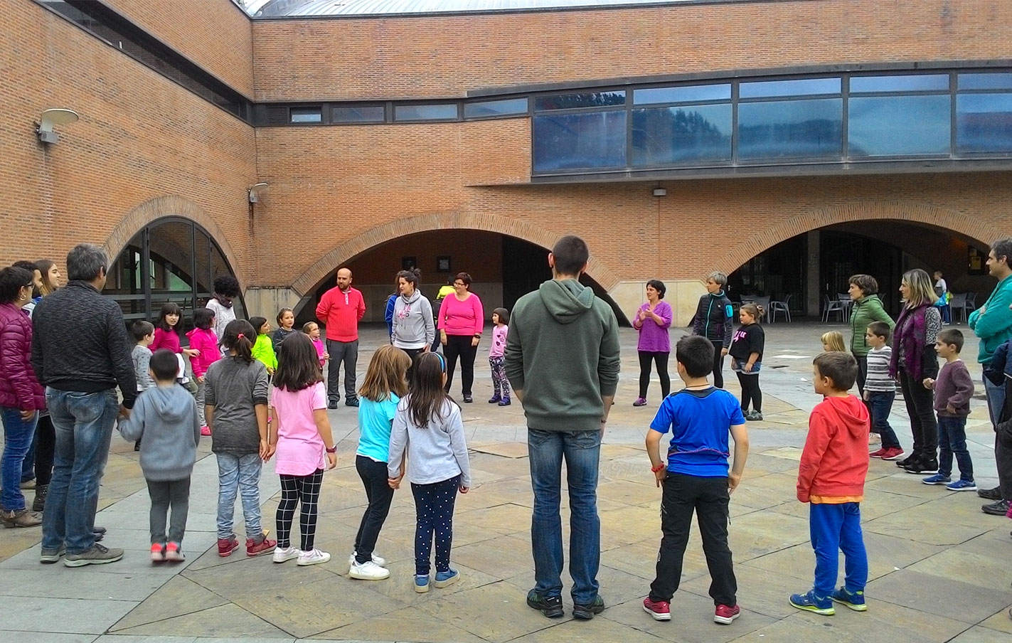 El día Intercultural, juegos con Sorgintxulo