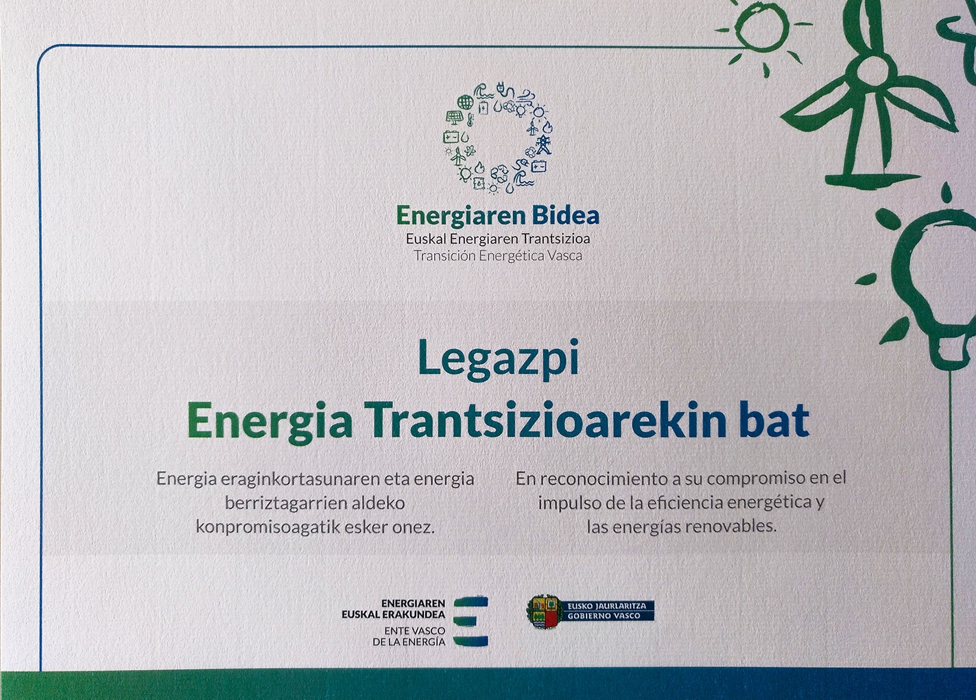 El Ayuntamiento de Legazpi recibe el distintivo Energiaren Bidea