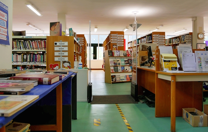 La biblioteca estará cerrada del 16 de junio al 29 de agosto por la tarde. El horario de verano es de mañana, de 10:00 a 14:00 horas