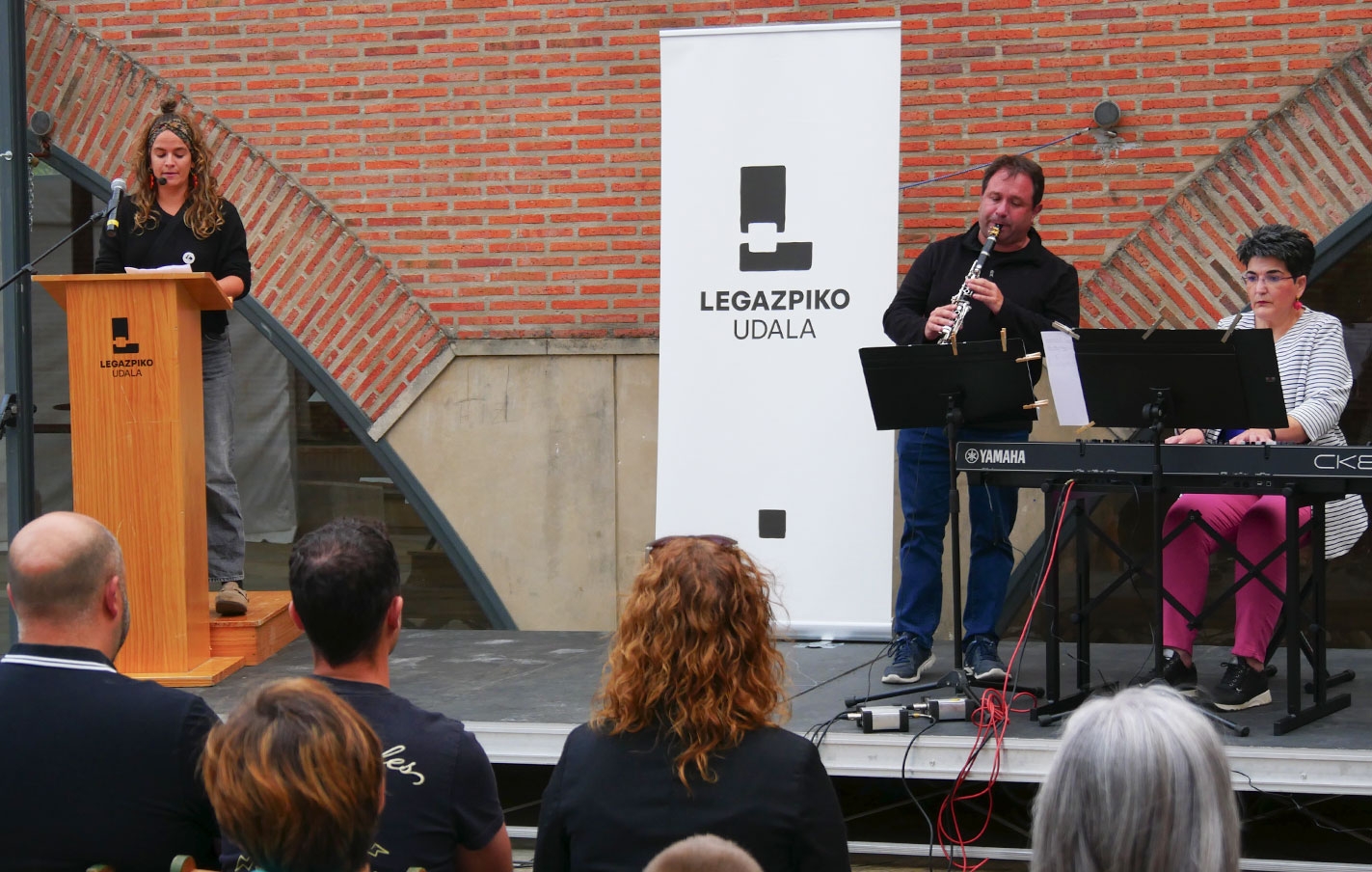 El ayuntamiento agradece la participación ciudadana en la presentación de la nueva imagen corporativa de Legazpi
