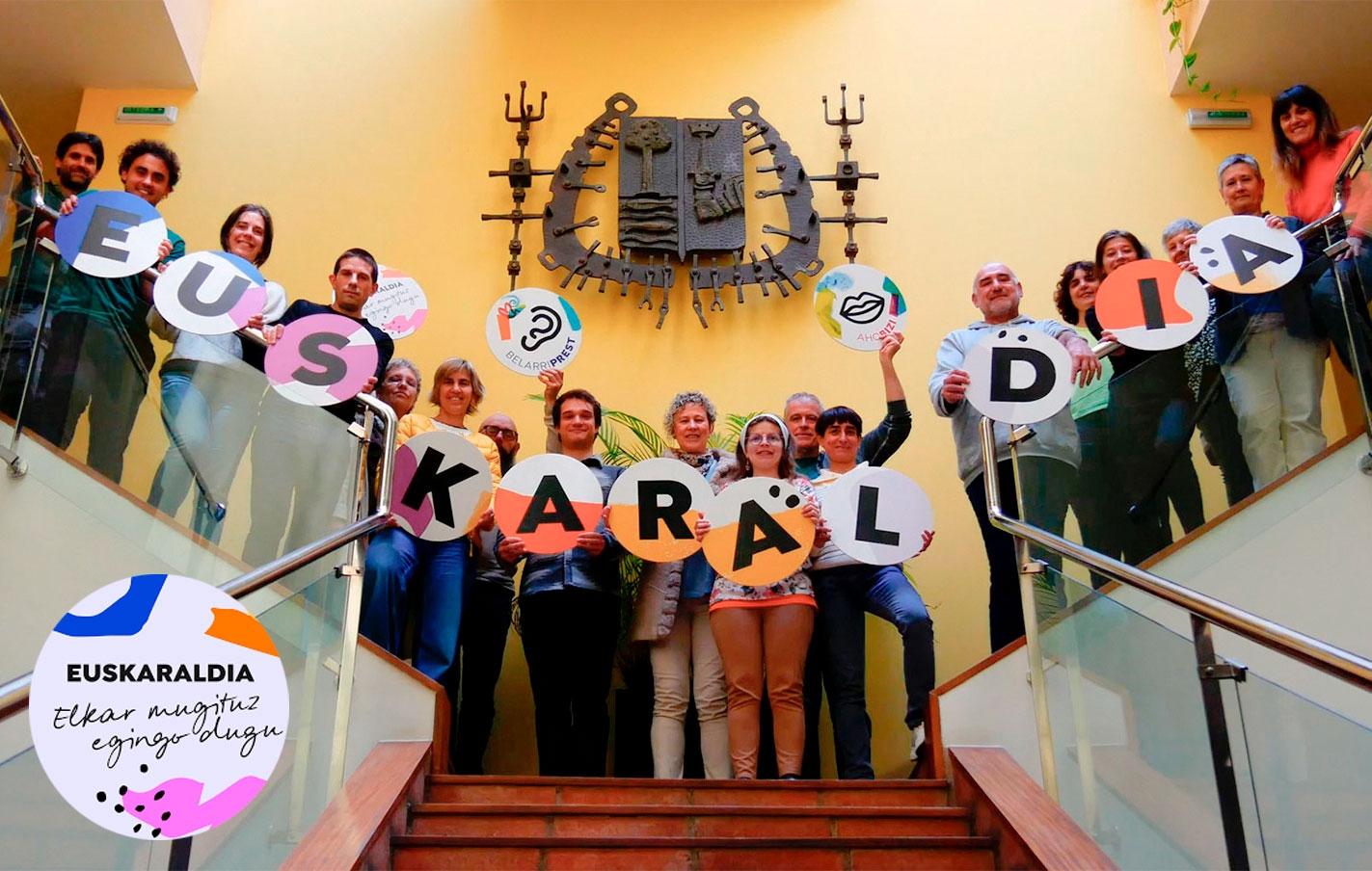 Coincidiendo con el inicio del Euskaraldia, el Ayuntamiento de Legazpi ha puesto en marcha un concurso durante once días