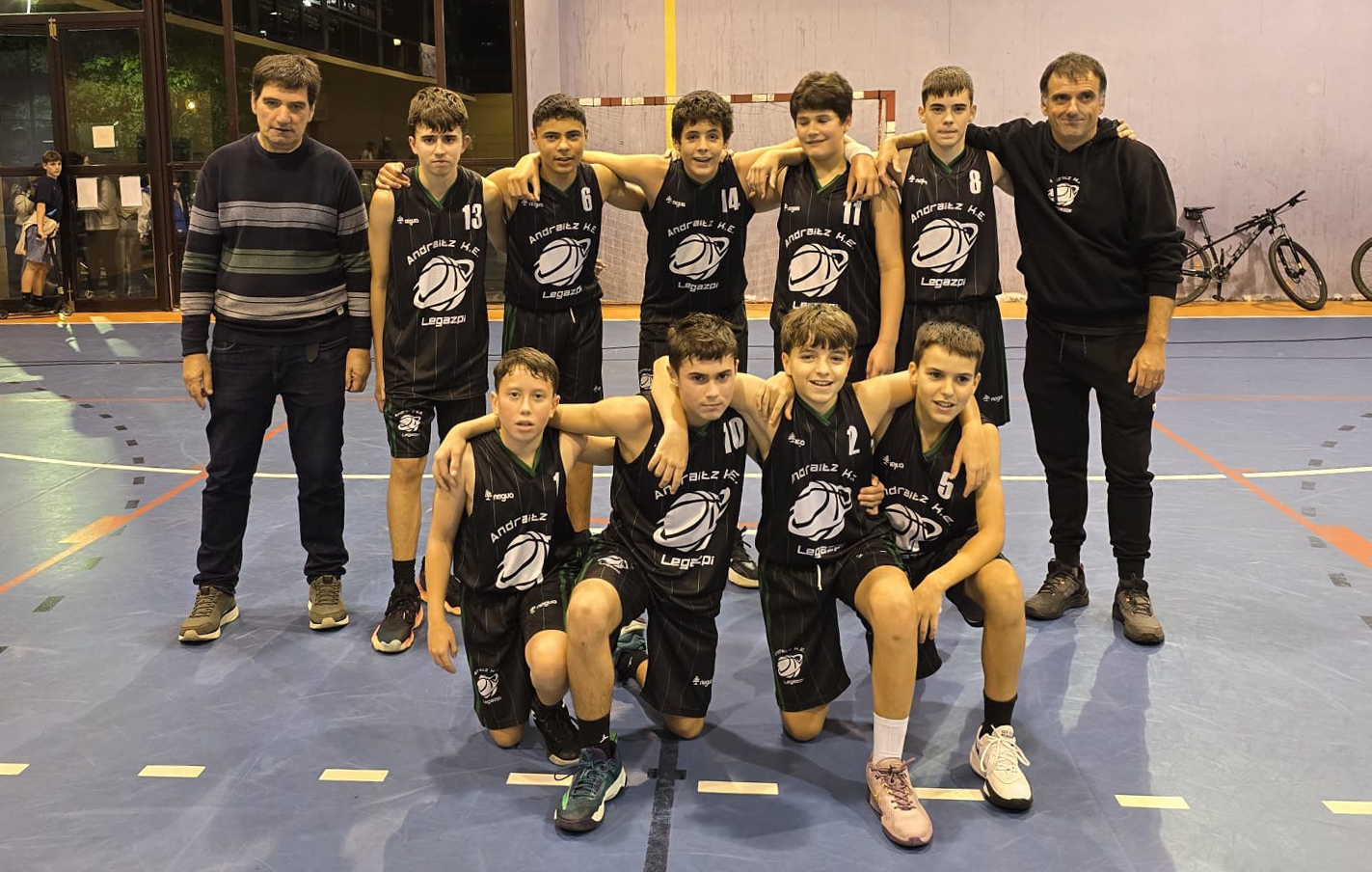 Los infantiles del Andraitz primeros en la Categoría Plata del Campeonato de Gipuzkoa