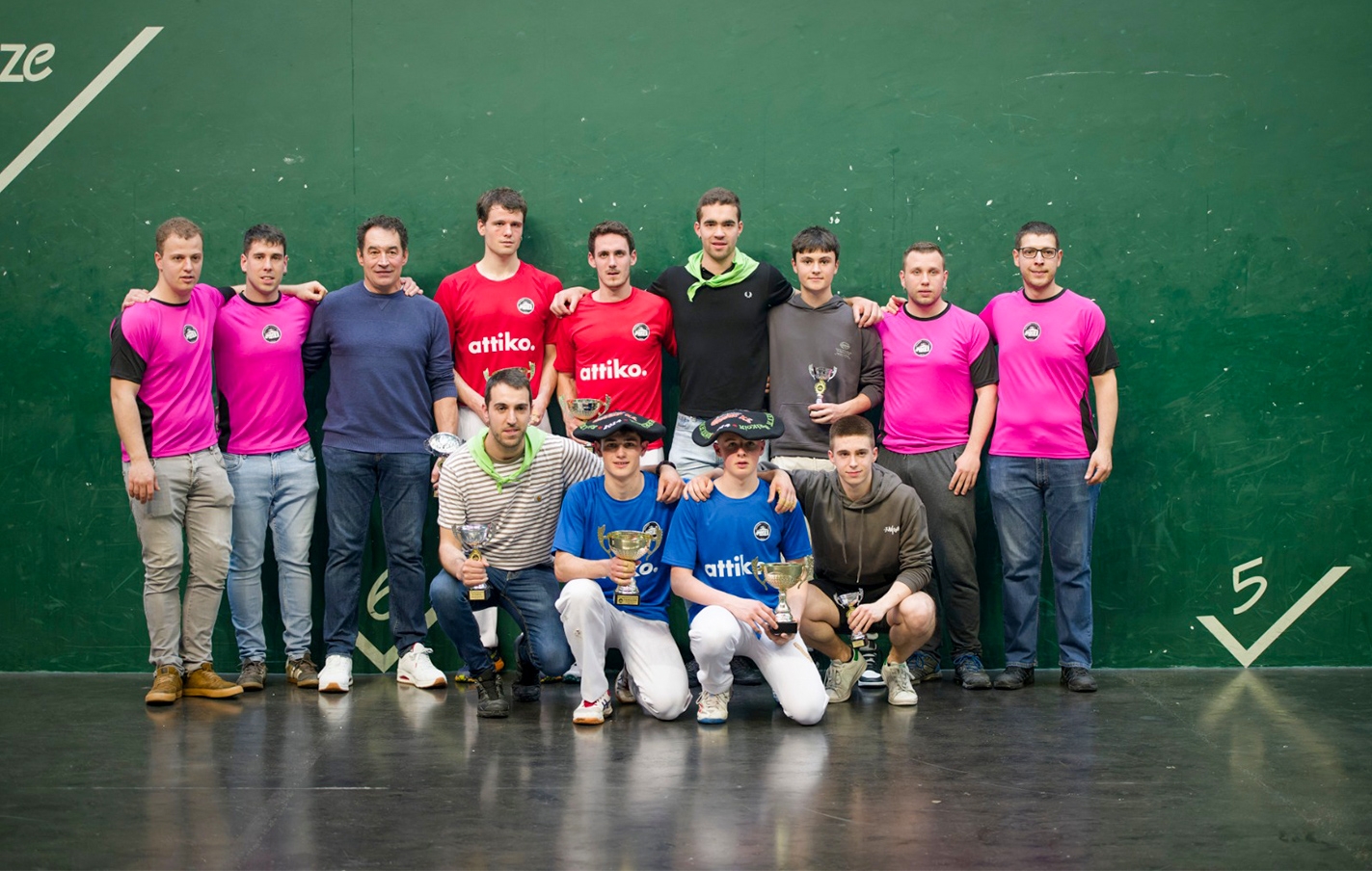 Comienza el campeonato popular de pelota