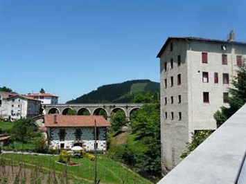 Corte de carretera en Brinkola