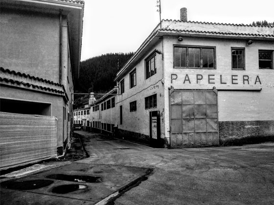 Apertura de paso desde el aparcamiento de “la papelera” hasta el Azpikoetxe