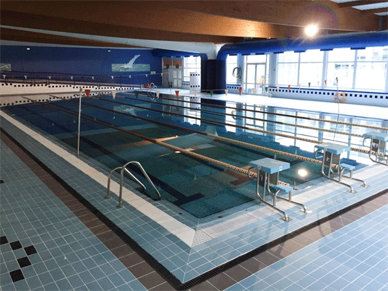 El sábado por la tarde la piscina grande permanecerá cerrada