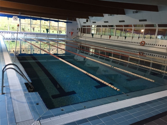 La piscina se prevé abrir mañana