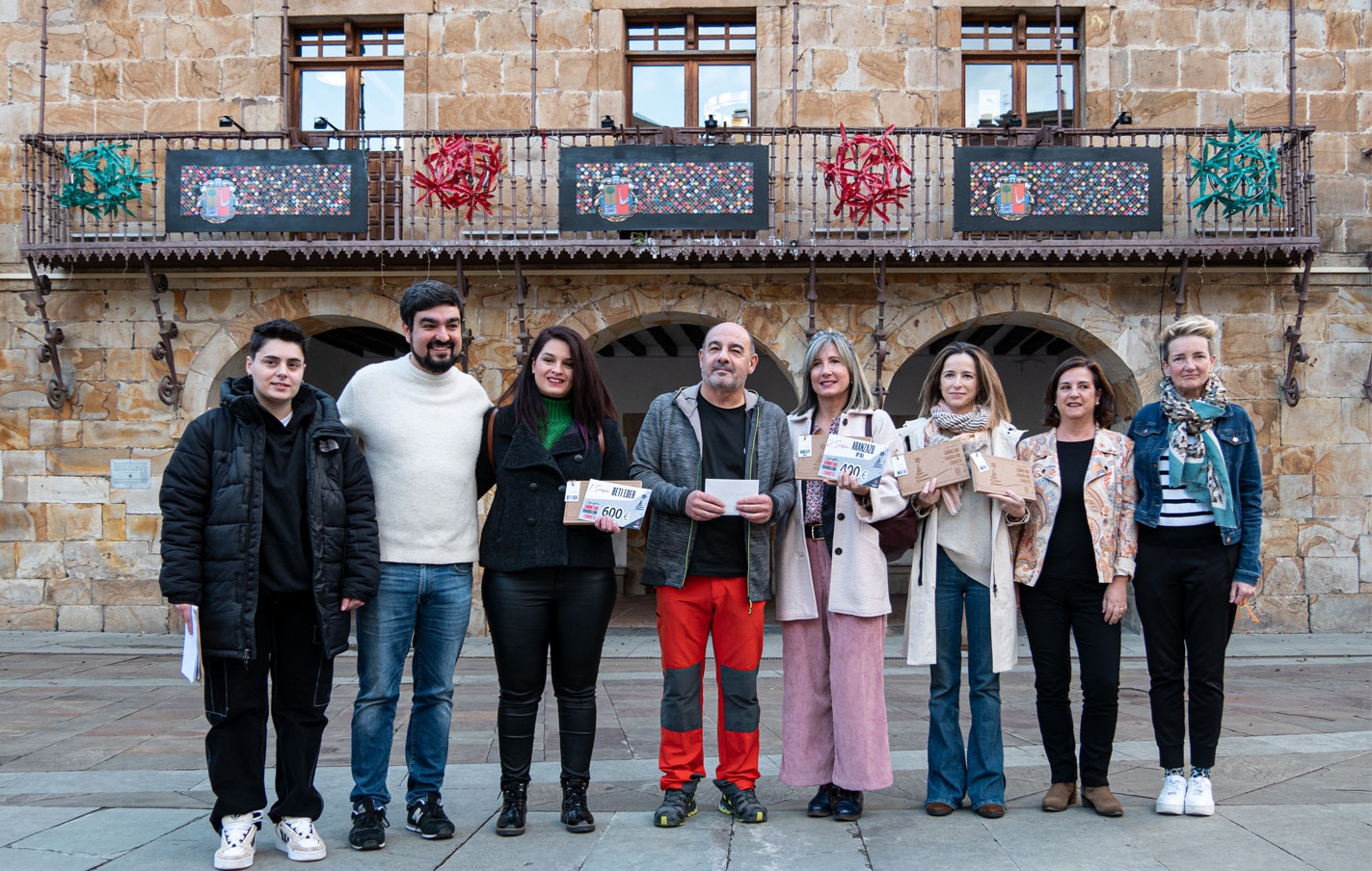 Beti Eder, Aranzazu optika y Maitia ganadoras del Concurso de Escaparates