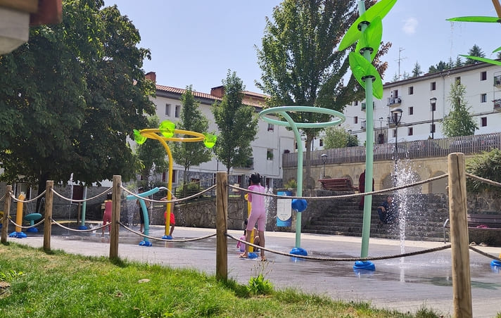 El sábado, el parque de chorros de agua estará operativo a partir de las 11 de la mañana