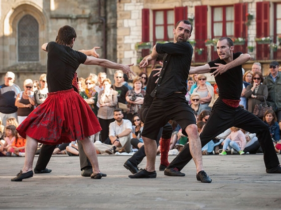 Espectáculo de calle “Gelajauziak” el 22 de julio en Euskal Herria plaza