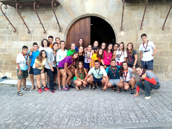Un grupo de 26 jóvenes catalanes visitan Legazpi
